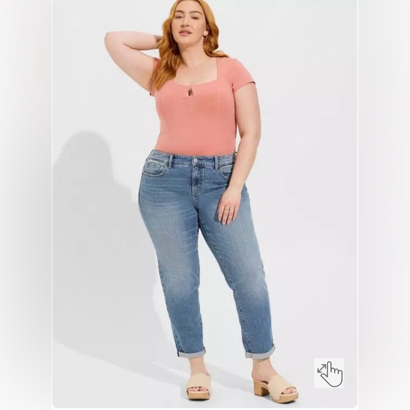 Torrid Foxy Notch Neck Cap Sleeve Top-Size 4X - Picture 3 of 9